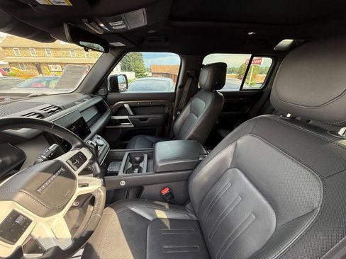 Used 2022 Land Rover Defender 110 X-Dynamic HSE AWD/4WD image 10