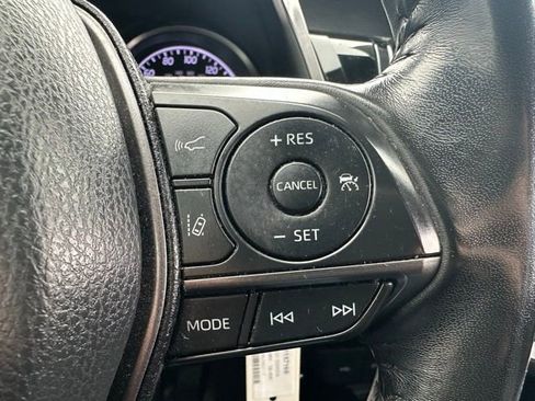 Used 2021 Toyota Camry SE image 28