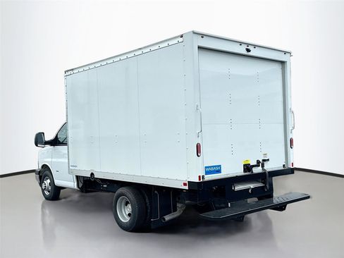 New 2024 Chevrolet Express 3500 w/ Power Convenience Package RWD image 5