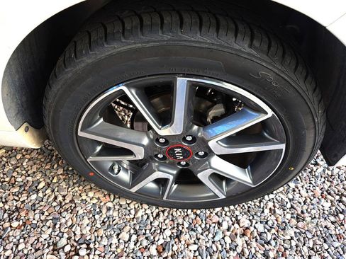 Used 2020 Kia Soul GT-Line image 38