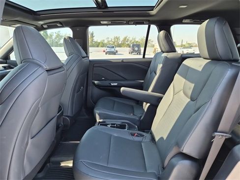 Used 2025 Lexus TX 350 AWD image 21