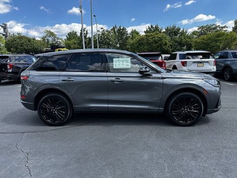 Certified 2023 Lincoln Corsair AWD w/ Equipment Group 101A image 4
