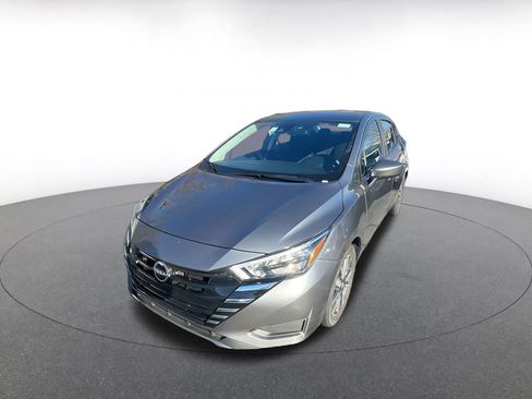 Used 2025 Nissan Sentra S image 9