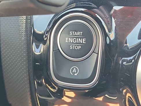 Used 2025 Mercedes-Benz CLA 35 AMG 4MATIC image 17