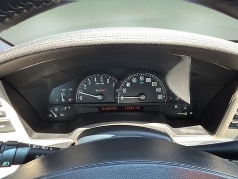 Used 2006 Cadillac XLR V RWD image 16