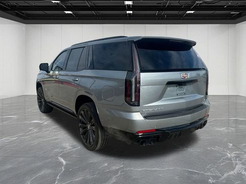 Used 2025 Cadillac Escalade V w/ LPO, Floor Liner Package image 3