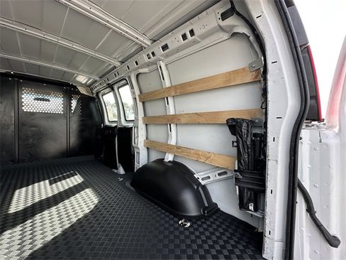 Used 2023 Chevrolet Express 2500 w/ Driver Convenience Package image 41