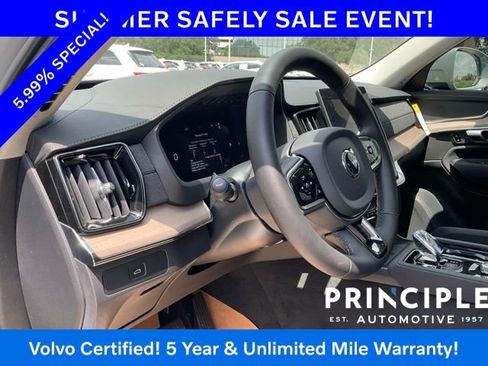 Certified 2023 Volvo XC90 T8 Ultimate w/ Protection Package Premier AWD/4WD image 16