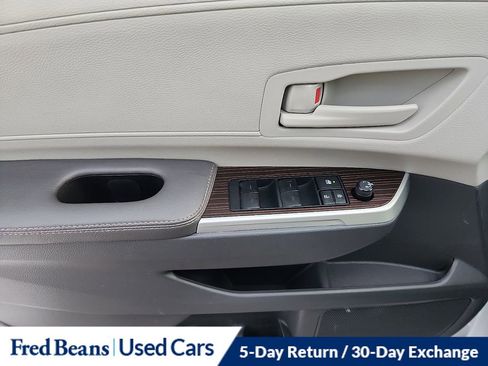 Used 2023 Toyota Sienna LE image 13