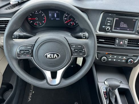 Used 2017 Kia Optima LX image 14