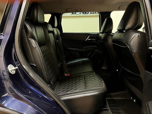 Used 2022 Mitsubishi Outlander SEL FWD image 24
