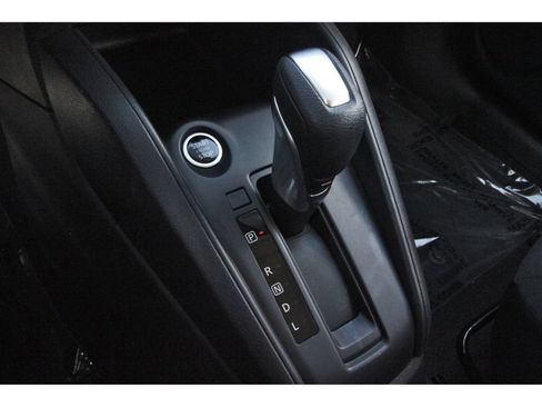 Certified 2025 Nissan Kicks Play S FWD image 28