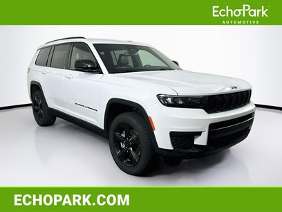 Used 2023 Jeep Grand Cherokee L Laredo