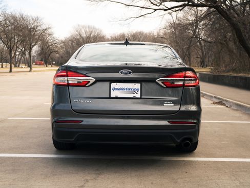 Used 2019 Ford Fusion SEL image 8