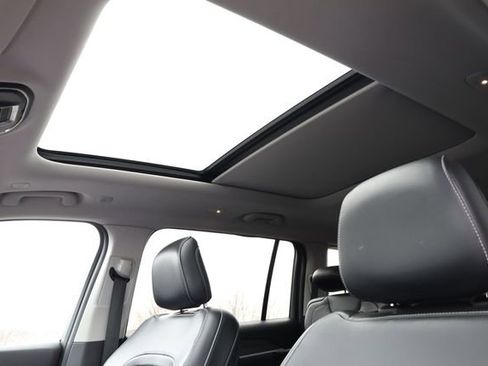 Used 2022 Jeep Grand Cherokee L Limited image 23