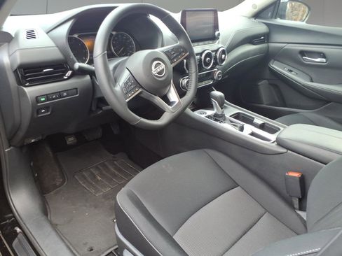 Used 2025 Nissan Sentra SV w/ All-Weather Package image 7