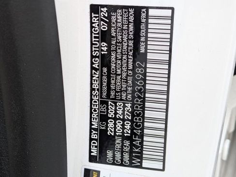Used 2024 Mercedes-Benz C 300 Sedan image 26