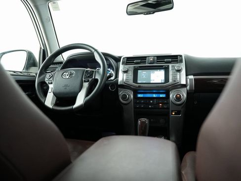 Used 2018 Toyota 4Runner Limited image 10