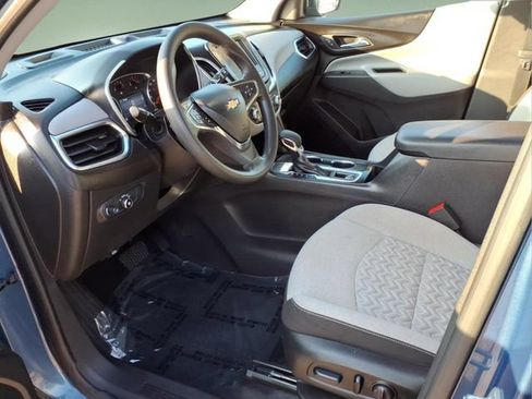 Used 2024 Chevrolet Equinox LS w/ LS Convenience Package FWD image 11