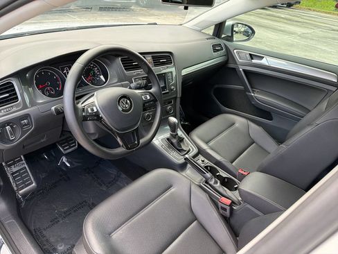 Used 2017 Volkswagen Golf Alltrack S AWD/4WD image 13