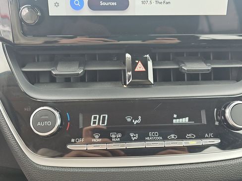 Certified 2024 Toyota Corolla LE w/ LE Convenience Package FWD image 18
