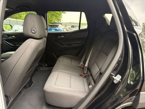 Used 2025 Chevrolet Equinox LT FWD image 25