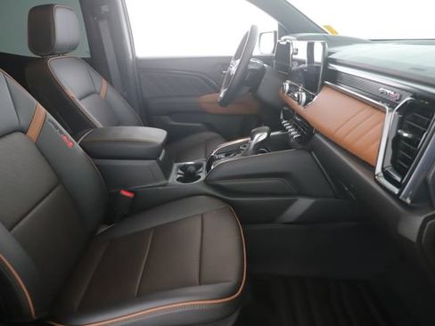 Used 2024 GMC Canyon AT4 w/ AT4 Premium Package image 30