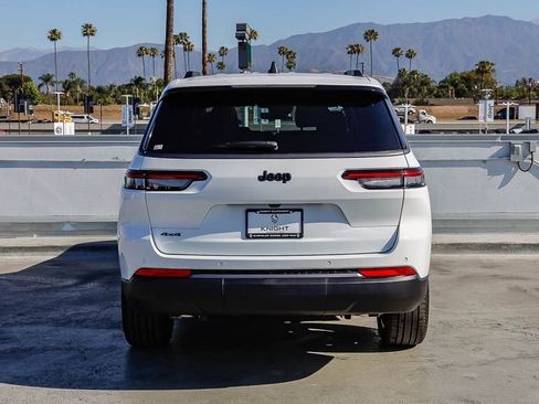New 2026 Jeep Grand Cherokee L Limited AWD/4WD image 8