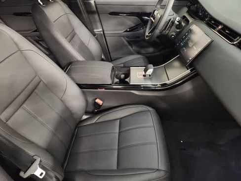 Used 2026 Land Rover Range Rover Evoque S AWD/4WD image 4