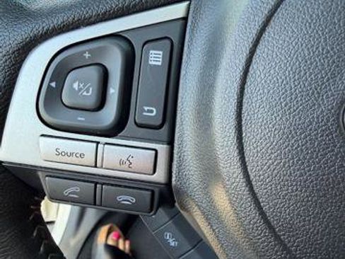 Used 2018 Subaru Forester 2.5i Touring w/ Popular Package #2 AWD/4WD image 13