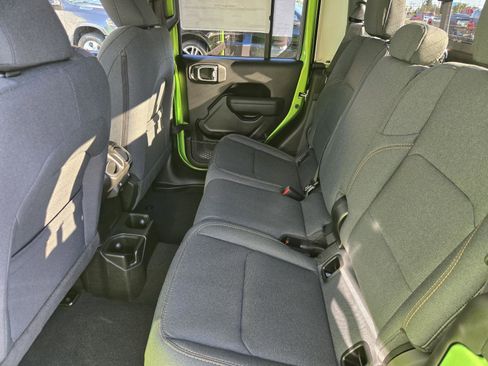 New 2026 Jeep Gladiator Sport image 28