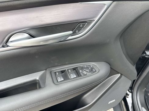 New 2026 Cadillac XT5 Luxury w/ LPO, Floor Liner Package image 20