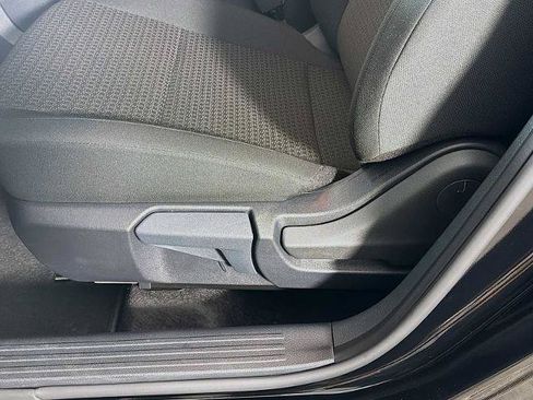 Certified 2025 Nissan Kicks S w/ Charging Package AWD/4WD image 16