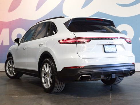 Used 2019 Porsche Cayenne image 2