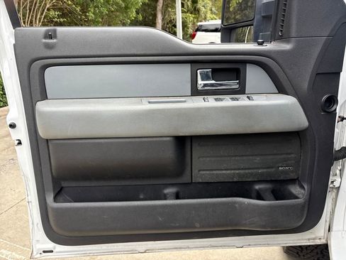 Used 2014 Ford F150 XLT w/ Equipment Group 302A Luxury image 16