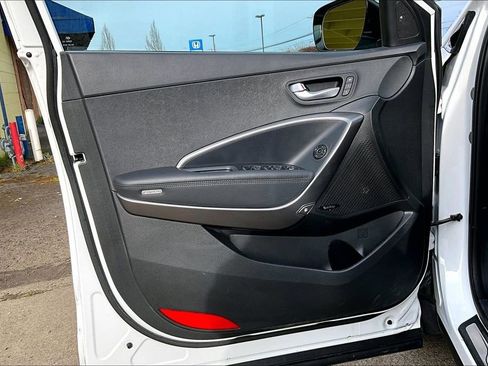 Used 2018 Hyundai Santa Fe Sport w/ 2.0T Ultimate Tech Package 05 image 22