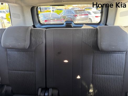 Used 2020 GMC Yukon XL SLE w/ Convenience Package image 14