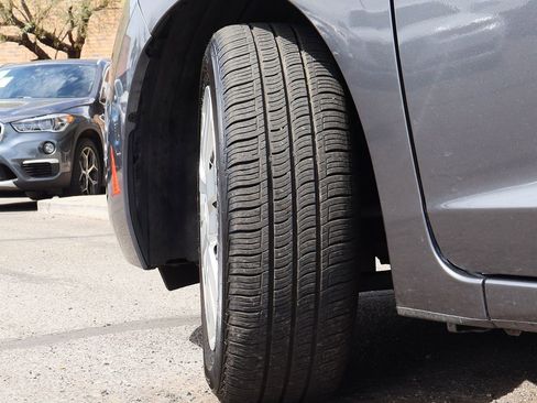 Used 2017 Honda Fit LX image 6