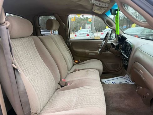 Used 2004 Toyota Tundra SR5 image 3