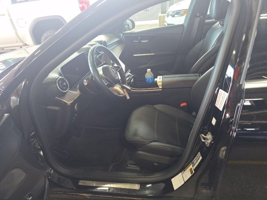Used 2025 Mercedes-Benz C 300 4MATIC Sedan image 7