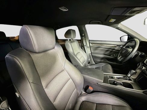 Used 2019 Honda Accord Sport image 25