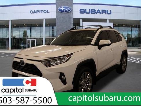 Used 2019 Toyota RAV4 XLE Premium w/ All Weather Liner Package AWD/4WD image 7