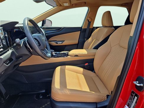 Used 2025 Lexus NX 250 FWD w/ Accessory Package (2T) image 13