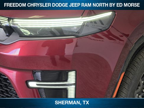 New 2026 Jeep Grand Wagoneer Limited AWD/4WD image 5