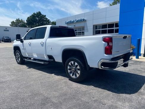 Used 2025 Chevrolet Silverado 3500 LT w/ Convenience Package AWD/4WD image 3