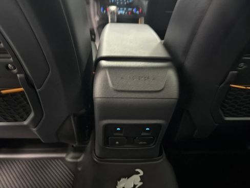 Used 2023 Ford Bronco Badlands AWD/4WD image 16