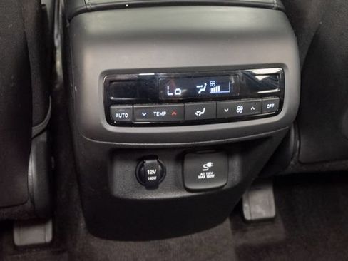 Used 2021 Hyundai Palisade SEL w/ Convenience Package AWD/4WD image 26