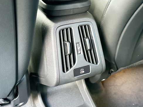 New 2026 BMW X2 xDrive28i w/ M Sport Package image 19