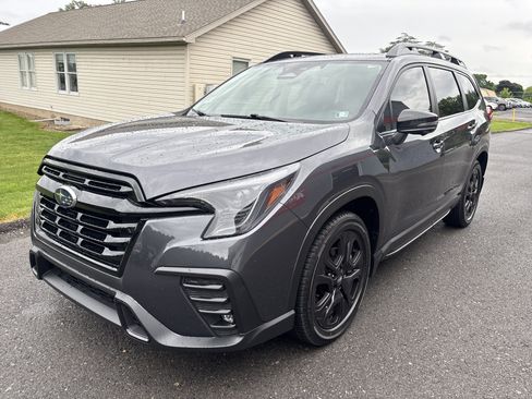 Used 2023 Subaru Ascent Onyx Edition Limited AWD/4WD image 8