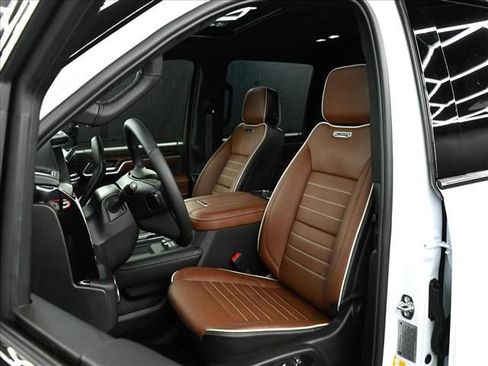 New 2026 GMC Sierra 2500 Denali Ultimate AWD/4WD image 26